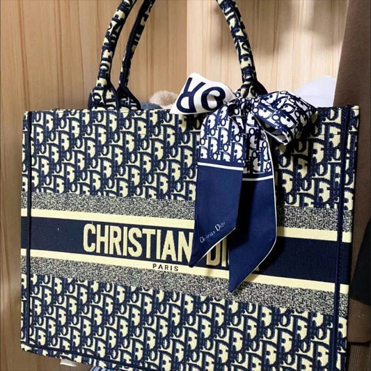 CHRISTIAN DIOR BAG